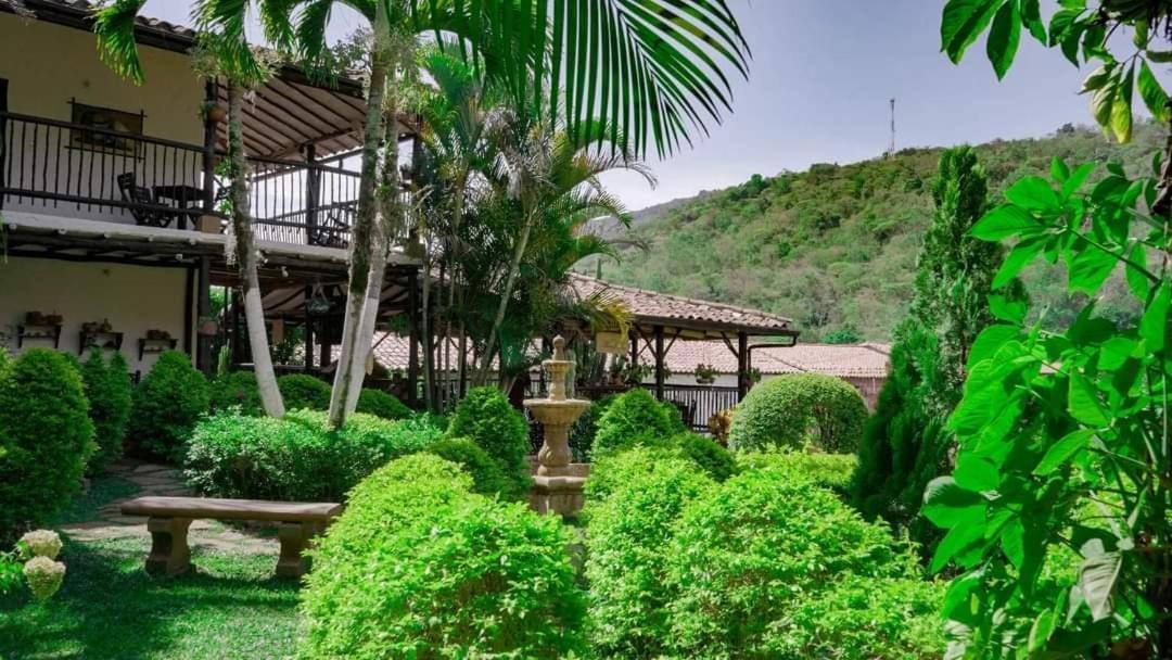 Hotel Campestre Casona Del Camino Real San Gil Ngoại thất bức ảnh