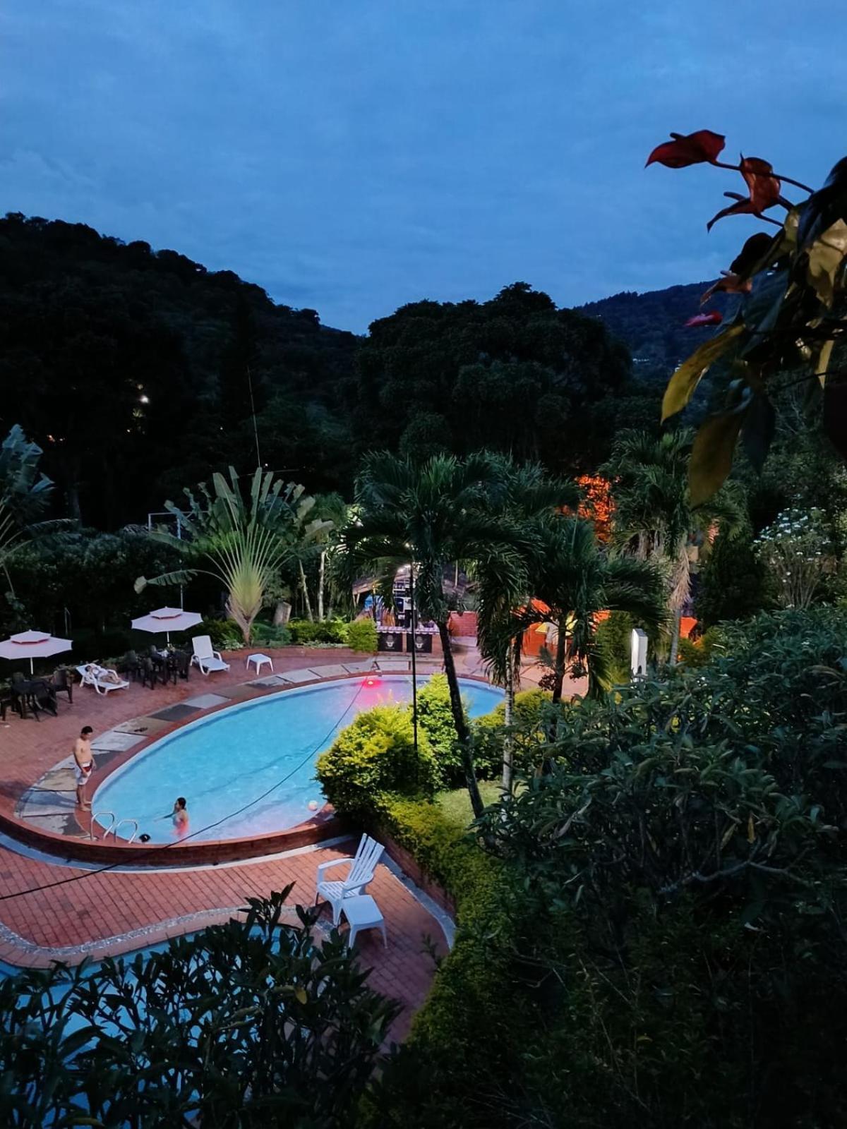 Hotel Campestre Casona Del Camino Real San Gil Ngoại thất bức ảnh