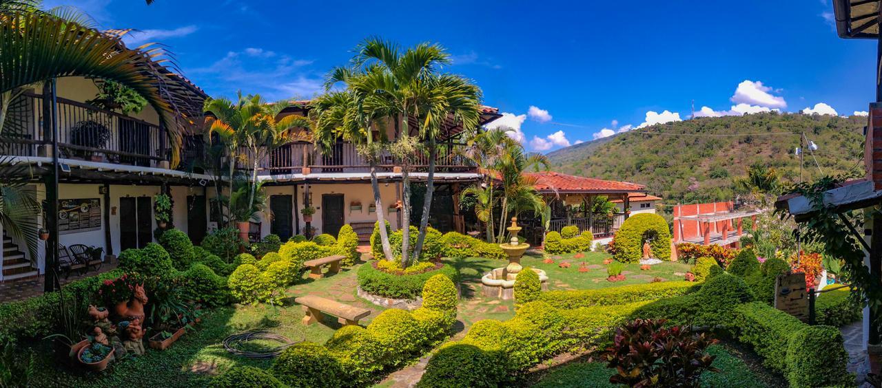 Hotel Campestre Casona Del Camino Real San Gil Ngoại thất bức ảnh