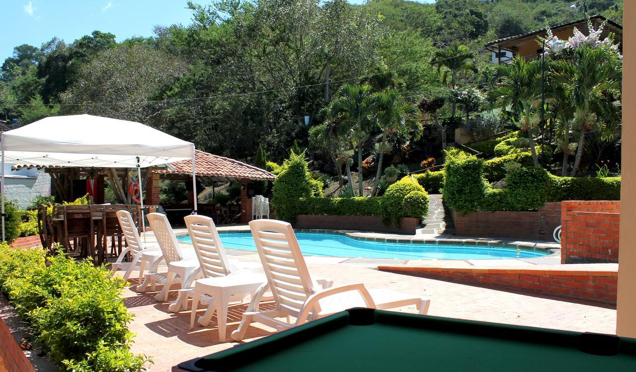 Hotel Campestre Casona Del Camino Real San Gil Ngoại thất bức ảnh